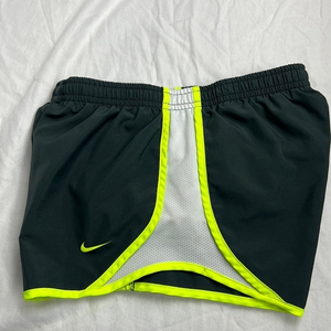 ‎Nike